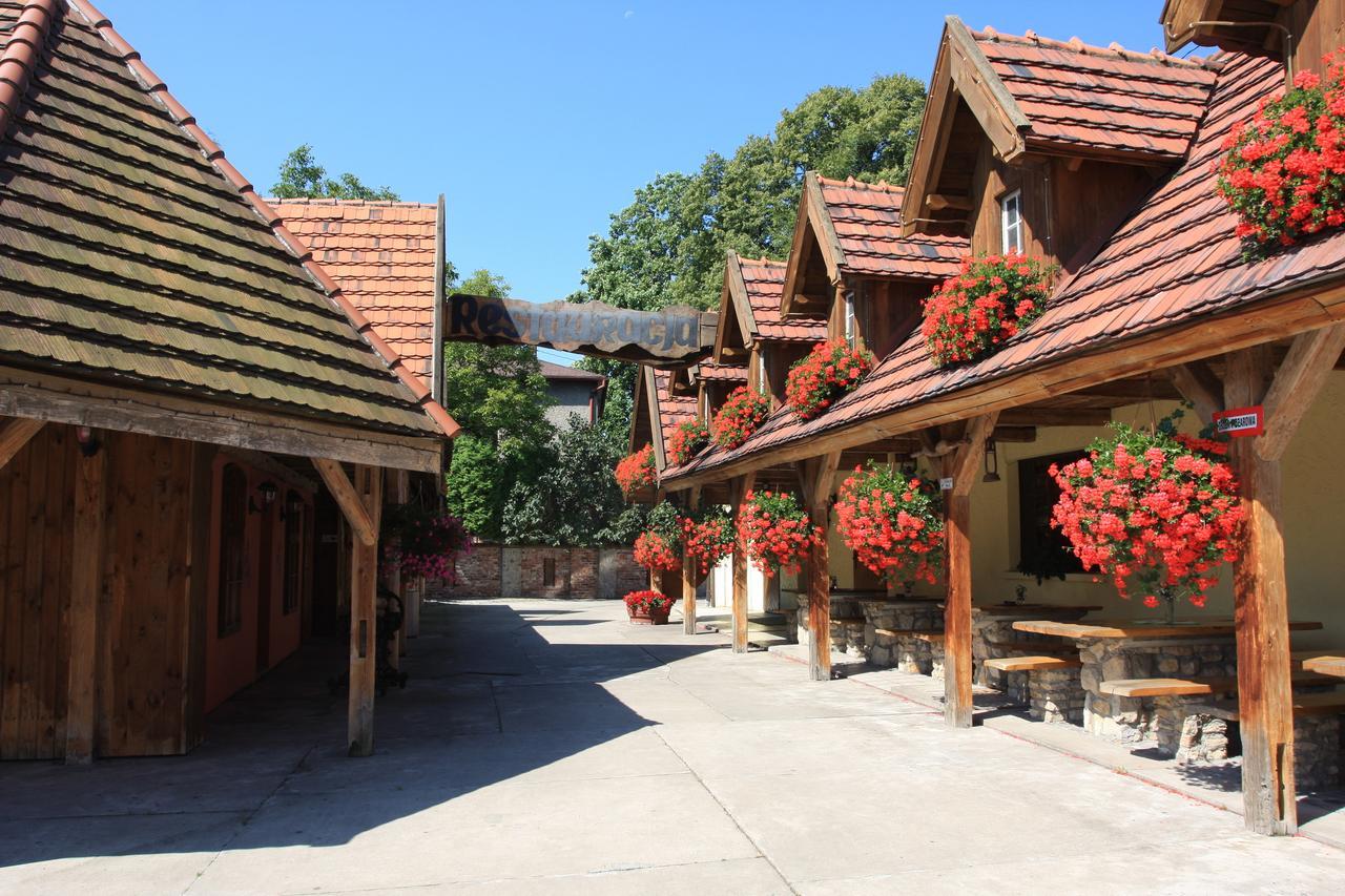 Hotel Restauracja Pustelnik Wisla Mala Exterior foto