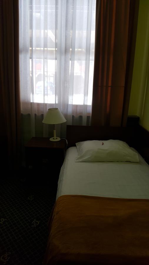 Hotel Restauracja Pustelnik Wisla Mala Exterior foto