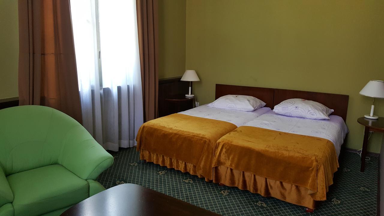Hotel Restauracja Pustelnik Wisla Mala Exterior foto